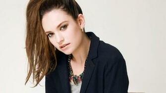 Lily James Wallpaper HD HDcoolwallpaper