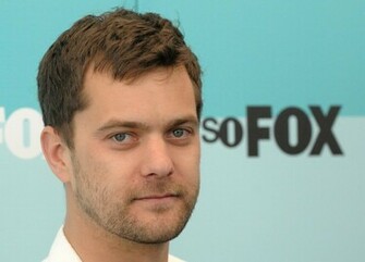 Joshua Jackson Wallpaper