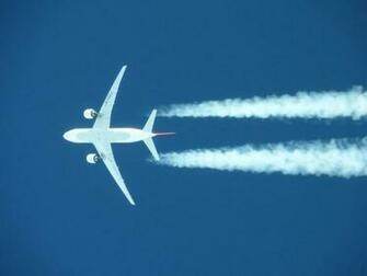 Japan Airlines Boeing 200er Amazing Underneath High