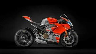 Ducati Panigale V4 A New Opera