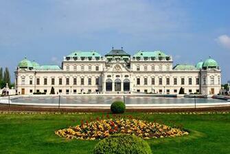 Vienna Wallpaper
