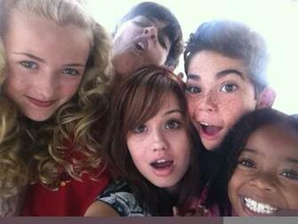 Image J2 Jpg Jessie Disney Channel Series Wiki