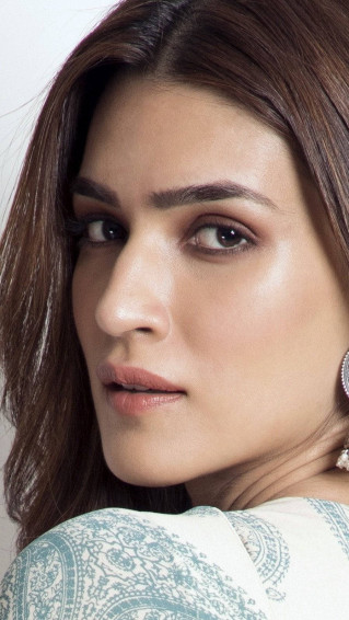 Top Kriti Sanon HD Wallpaper Full 4k To Use