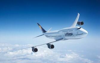 Revell Boeing 8i Lufthansa Wallpaper