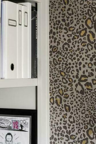Farrow And Ball Wallpaper Interiors To Inspire