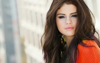 Selena Gomez Wallpaper