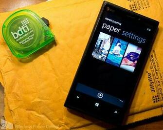 Windows Phone Lockscreen Wallpaper With Paper Shuffle