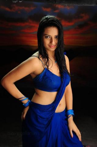 Top Hot Isha Chawla HD Pics Photos And Chawlawallpaper