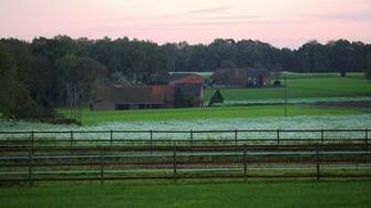 HD Greenery Farm Wallpaper