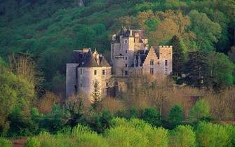 Wallpaper European Castle Scenery