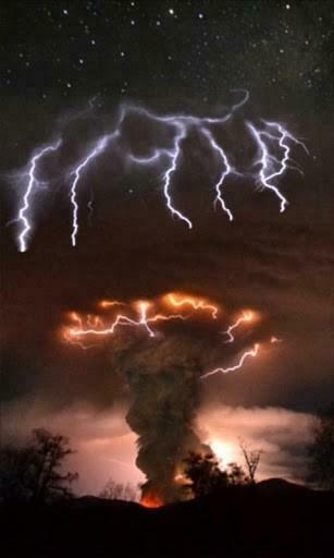 Bigger Tornado Lightning Storm Lwp For Android Screenshot