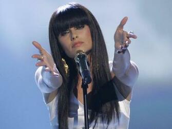 Star Nelly Furtado Wallpaper Pictures Photos