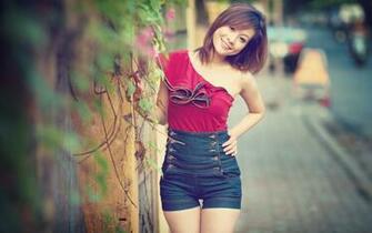 Asian Girl Wallpaper