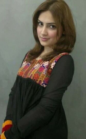Wallpaper Pakistani Girls Beautiful