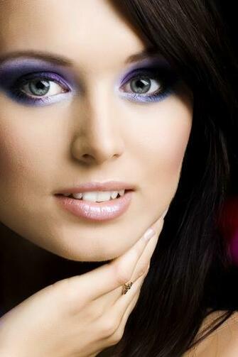 Categories iPhone Babes Wallpaper Glamour