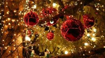 Christmas Tree Desktop Background Image