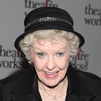 En Schauspielerinelaine Stritch Kopfportr T Wallpaper
