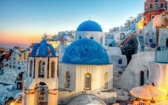 Greece Oia Santorini City Wallpaper