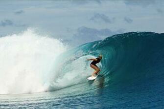 Bethany Hamilton Surfing