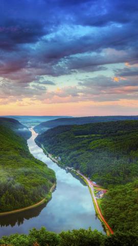 River Basin iPhone Wallpaper