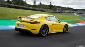 Porsche Cayman Gt4 Color Racing Yellow Rear Three