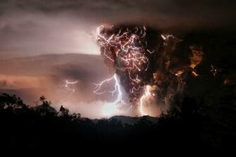 Volcano Lightning Desktop Wallpaper
