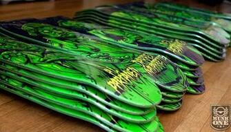 Creature Skateboards Munk One