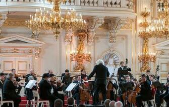 Wallpaper Magdalena Leather Berliner Philharmoniker Sir Simon