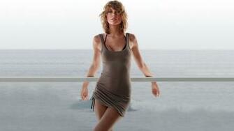 Wallpaper Of Gq Cover Taylorswift