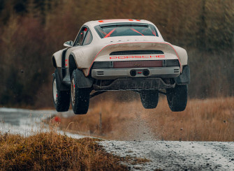 Singer Porsche Wallpaper