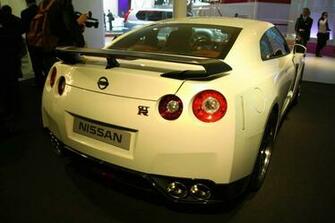 Nissan Gt R Wallpaper