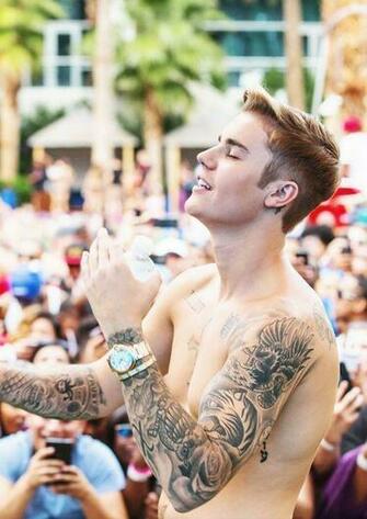 Justin Bieber Background