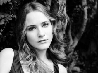 Evan Rachel Wood Wallpaper Imagebank Biz