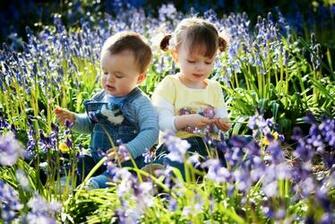 Kids Spring Pictures Desktop Background