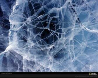 Cracked Arctic Ice Picture Desktop Wallpaper