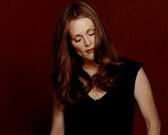 Julianne Moore Wallpaper