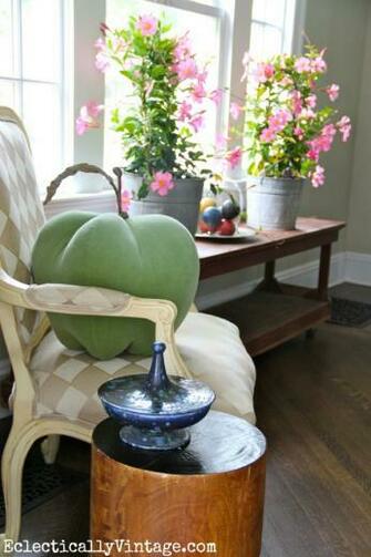 One Room Styled Different Ways No Money Spent And The Looks Are