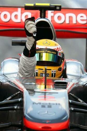 iPhone F1 Wallpaper Fansite
