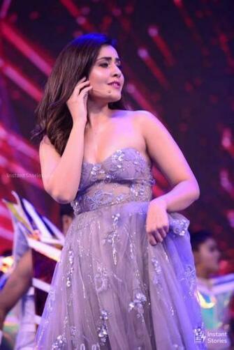Raashi Khanna Hot HD Photos Wallpaper 1080p 4k