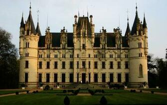 Castle Chateau De Challain Wallpaper