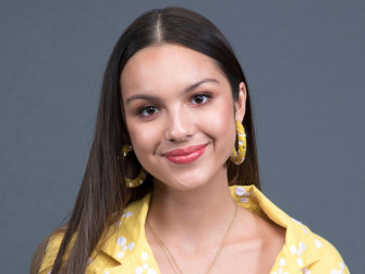 Brunette Singer American Actress Celebrity Olivia Rodrigo HD Wallpaper