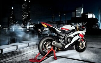 Yamaha R6 Wallpaper