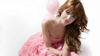 Bella Thorne HD Wallpaper