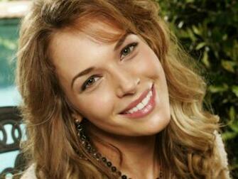 Amanda Righetti Wallpaper Desktop