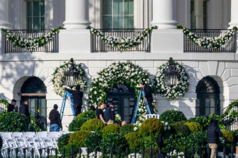 Naomi Biden Wedding Photos As She S Married To Peter Neal