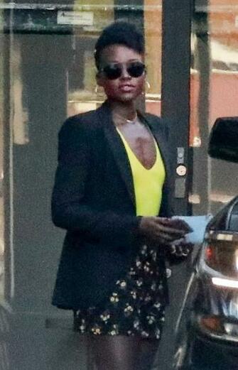 Lupita Nyong O At Caf Gratitude In Los Angeles