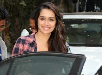 Shraddha Kapoor Cute HD Wallpaper