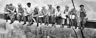 Wallpaper Lunch Atop A Skyscraper X Dual Monitor