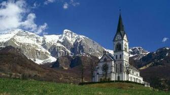 Sacred Church Heart Wallpaper