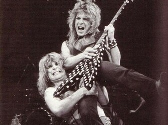 Rhoads Ozzy Osbourne Heavy Metal Randy Guitar Concert Wallpaper